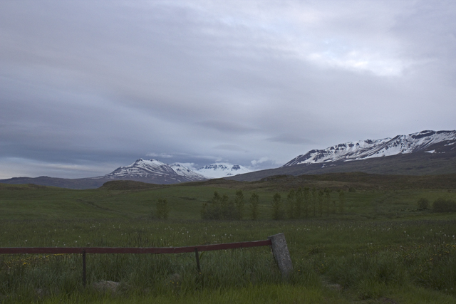 2011-07-01_22-34-04 island.jpg - Abendstimmung bei Akureyri